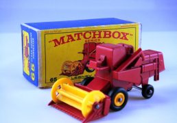 1-75 Series Regular Wheels Matchbox Regular Wheels No.65C Class Combine