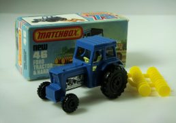 1-75 Series Superfast issues Matchbox Superfast No.46C Ford Tractor and Harrow