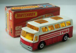 1-75 Series Superfast issues Matchbox Superfast No.65C Airport Coach