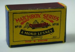 1-75 Series Regular Wheels Matchbox Regular Wheels No.16a Transporter Trailer