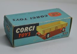 Agricultral Models Corgi 100 Dropside Trailer