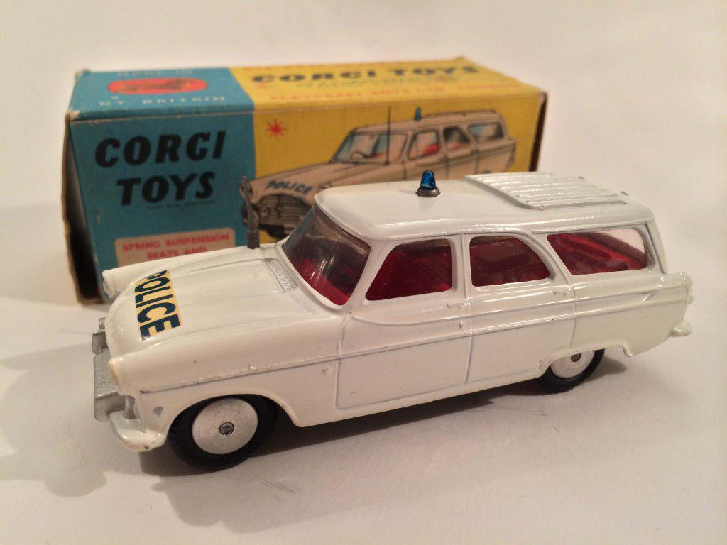 Corgi Corgi 419 Ford Zephyr Motorway Car