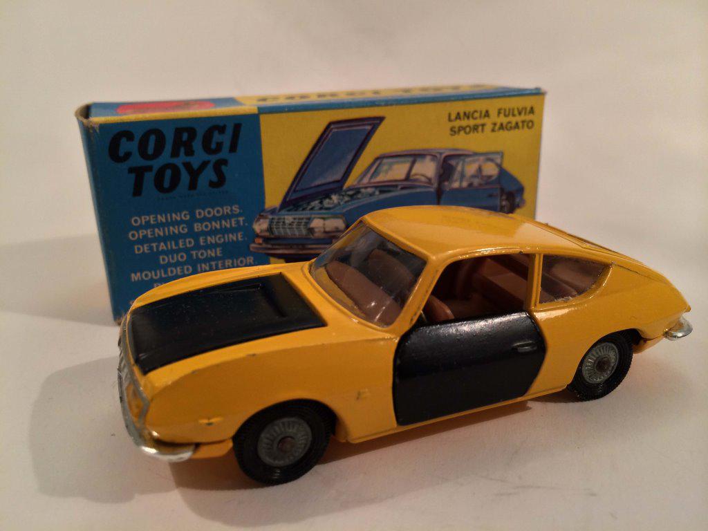 Cars Corgi 332 Lancia Fluvia Zagato