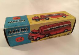 Commercial Vehicles Corgi 1110 Bedford ‘S’ Tanker ‘Mobilgas’