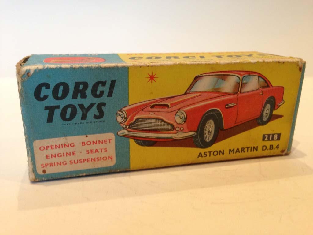 Cars Corgi 238 Jaguar MK X