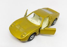 1-75 Series Superfast issues Matchbox Superfast No.33A Lamborghini Miura P400 Red Base