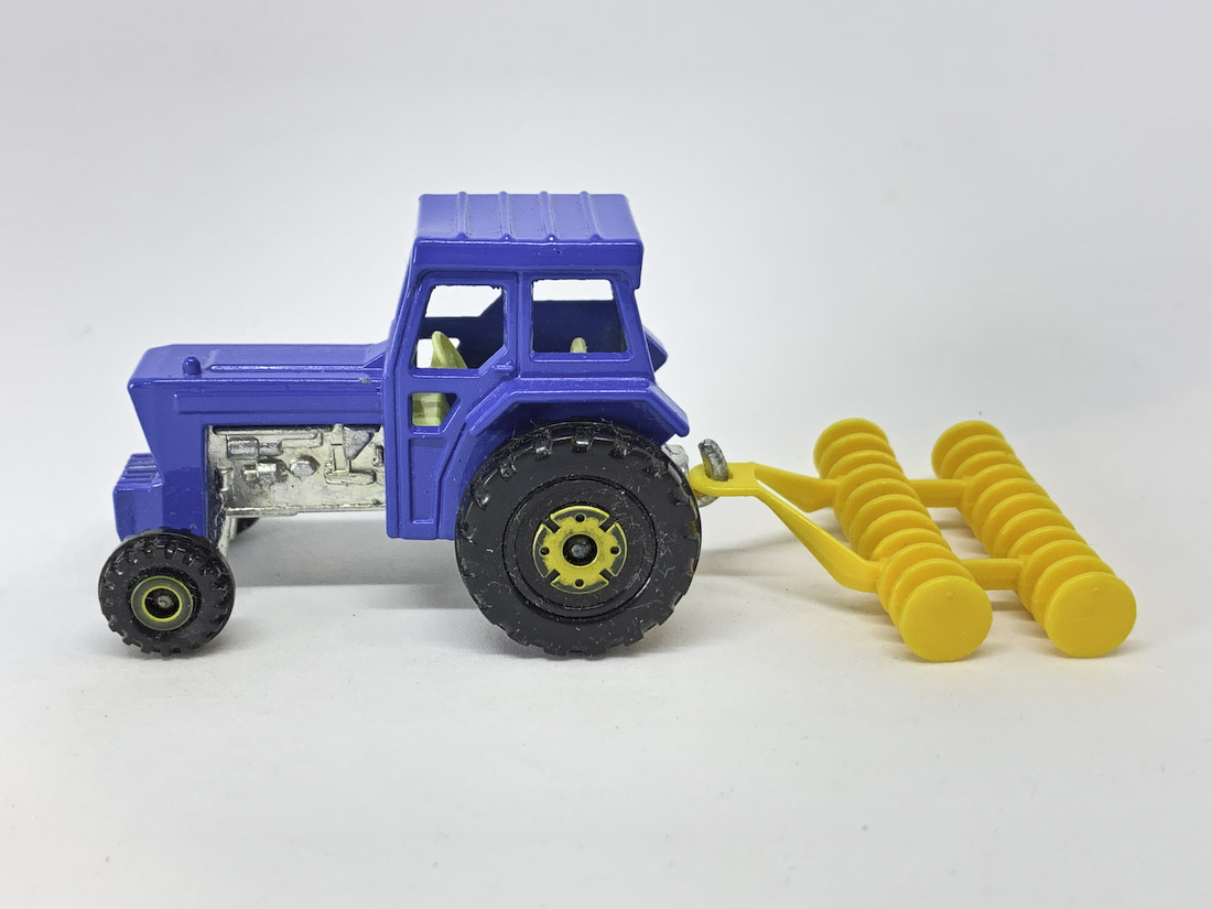 1-75 Series Superfast issues Matchbox Superfast No.46c Ford Tractor & Disc Harrow